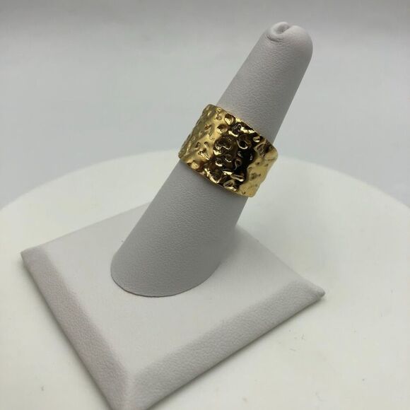 18K Gold Plated Women’s Textured Finger Ring | Open Back | Everyday Waterproof - Picture 5 of 10